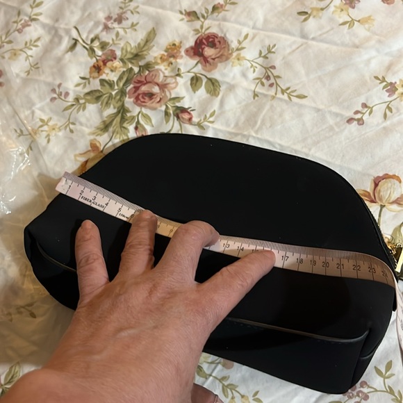 Dolce Gabbana make up bag brand new with tag - Picture 8 of 9